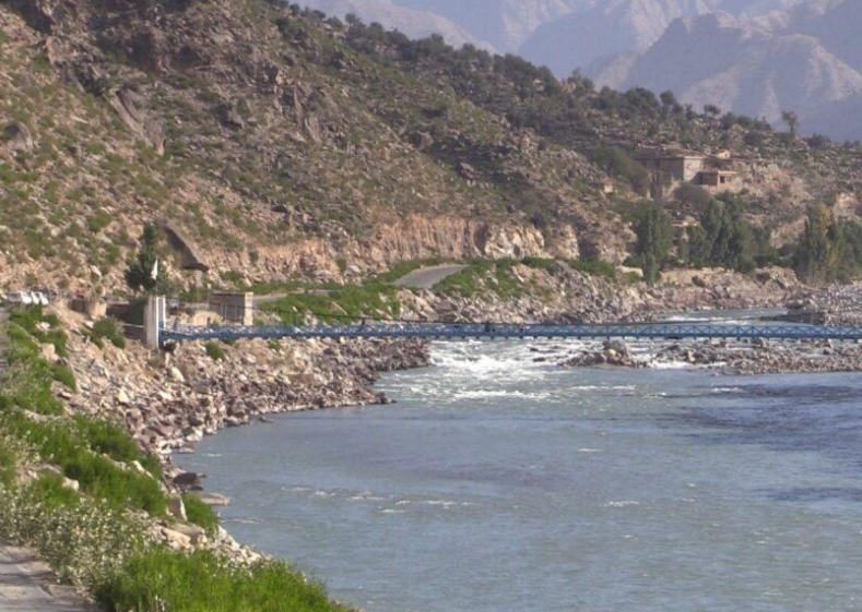 د کنړ د یو شمېر اوسېدونکو شکایت: د ښوونکو د ګومارنې په بهیر کې شفافیت نه دی رعایت شوی