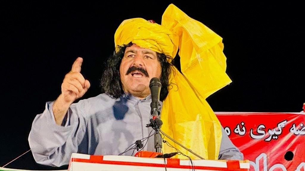 د پاکستان په سند ایالت کې پر علي وزیر «د وسلې لېږد او غلا» نوې قضیه ثبت شوې