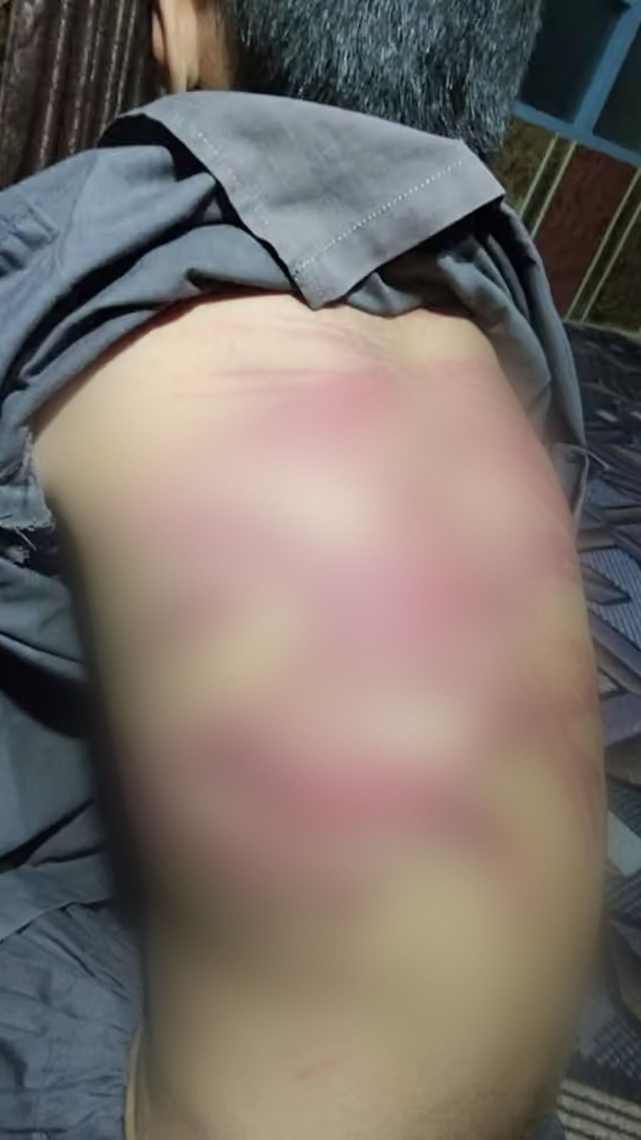 په کندهار کې یو ۷ کلن ماشوم مدرسې ته د ناوخته تلو له امله ۷۰ لښتې وهل شوی