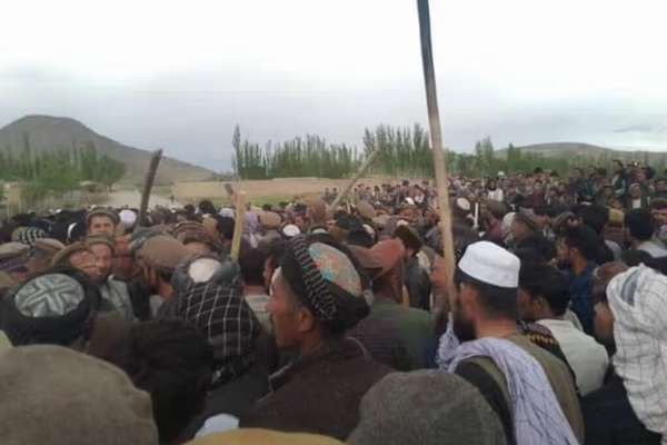 تشدید نارضایتیها در بدخشان؛ منابع میگویند تیم تخریب مزارع طالبان از ولسوالی جرم بیرون شد