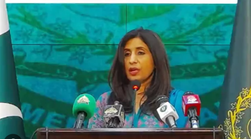 اسلام‌آباد: ۴۴ هزار افغان قبول شده از سوی کشورهای غربی در پاکستان منتظرند