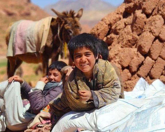 د خوړو نړېوال پروګرام: روان کال کې مو له ۲۴ زرو زیاتو بېوزله افغان کورنیو سره مرستې کړې