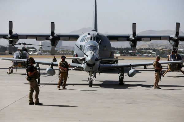 پر یوه بازار د نایجریا د پوځ د الوتکو په برید کې د ۲۰۰ کسانو د وژل کېدو ویره ښودل شوې