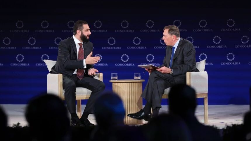 له دوښمنۍ تر خبرو: د احمد الشرع او ډېوېد پټریوس تاریخي لیدنه  