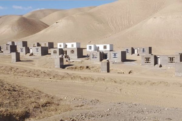 طالبانو په بامیان ولایت کې د کډوالو لپاره ښارګوټی پرانیست