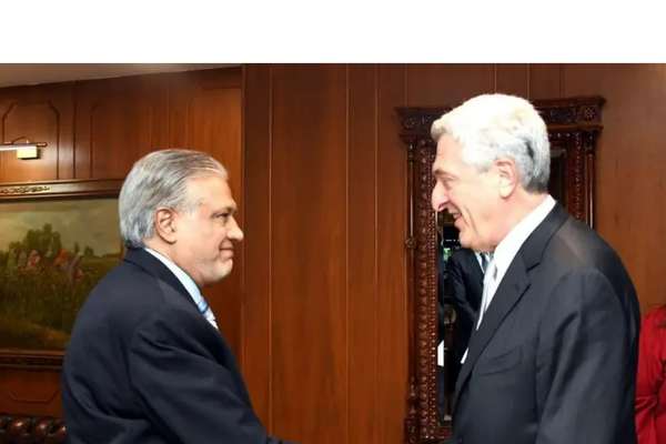 Pakistan Accuses Afghan Protestors of Attacking Its Diplomatic Mission In Europe