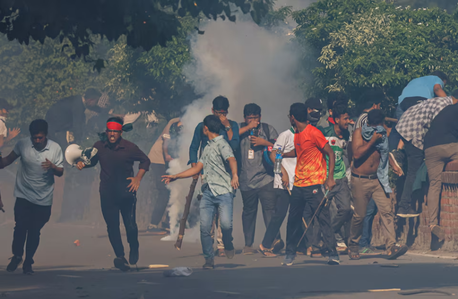 تلفات اعتراضات خشونت‌آمیز دانشجویان در بنگلادش به ۱۹ نفر افزایش یافت