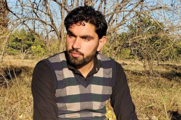 طالبانو په پکتیکا کې یو ښوونکی د عصري علومو د ملاتړ په جرم نیولی
