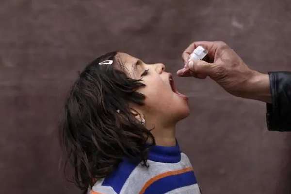 Over 80 Children Infected With Polio In Afghanistan & Pakistan