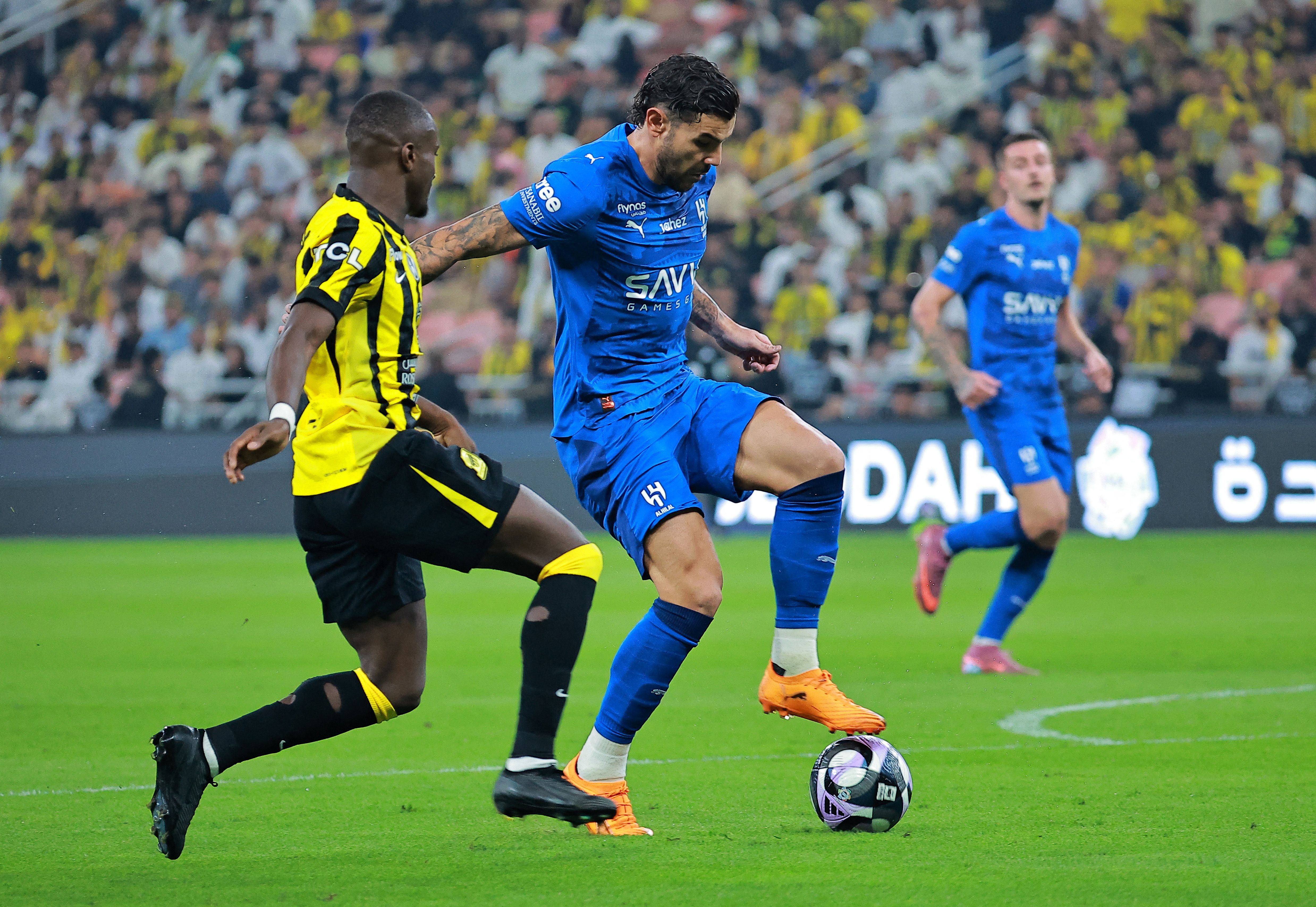 الهلال در حساس‌ترین دیدار هفته ششم لیگ عربستان با دو گل الاتحاد را شکست داد