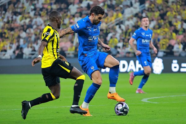 الهلال در حساسترین دیدار هفته ششم لیگ عربستان با دو گل الاتحاد را شکست داد