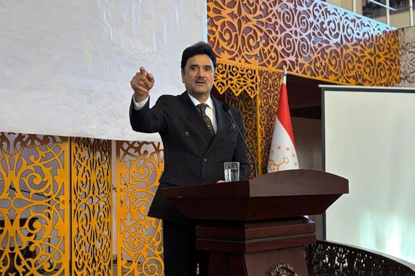 ظاهر اغبر: طالبان د افغانستان له خاورې پر تاجکستان د بریدونو له مسولیت څخه ځان نشي خلاصولی