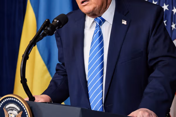 امریکا به یک بندر در خاک ونزوئلا حمله کرده است