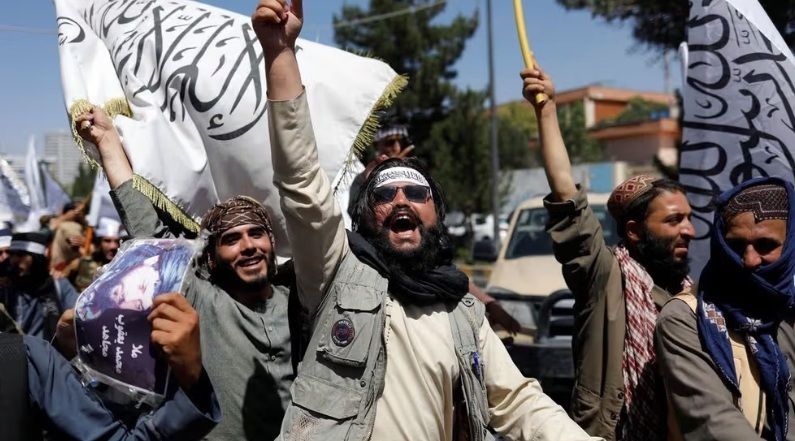 طالبان در ۱۵ اگست ۲۰۲۱ پس از فروپاشی حکومت جمهوری و فرار رهبران سیاسی، بدون مقاومت جدی وارد کابل شدند.