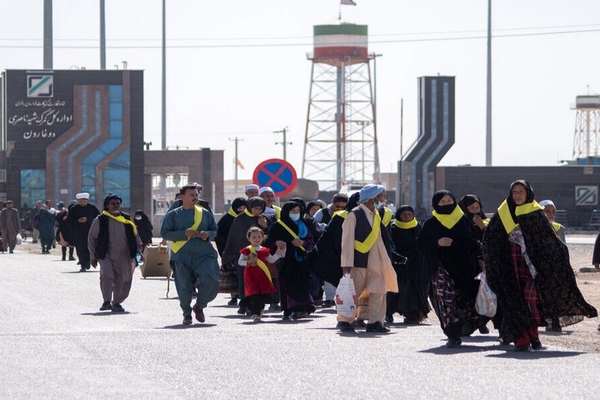 Iran Reports Threefold Increase In Afghan Pilgrims Travelling To Iraq
