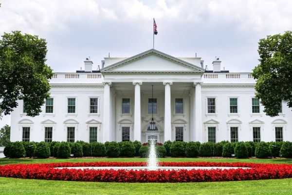 سپینه ماڼۍ: ټرمپ د انساني قاچاق د قربانیانو د ملاتړ قانون لاسلیک کړ