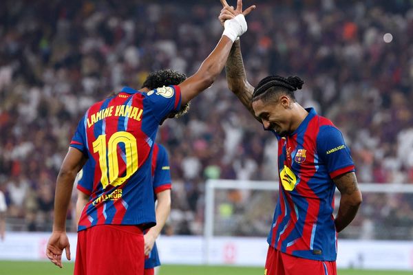 بارسلونا به سرنوشت رئال مادرید دچار نشد و به یکچهارم نهایی کوپا دلری صعود کرد