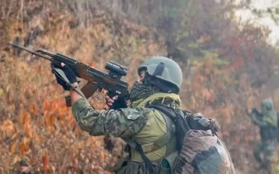 هند میگوید در ۱۵روز گذشته، ۱۱شورشی در مرز با پاکستان کشته شدند