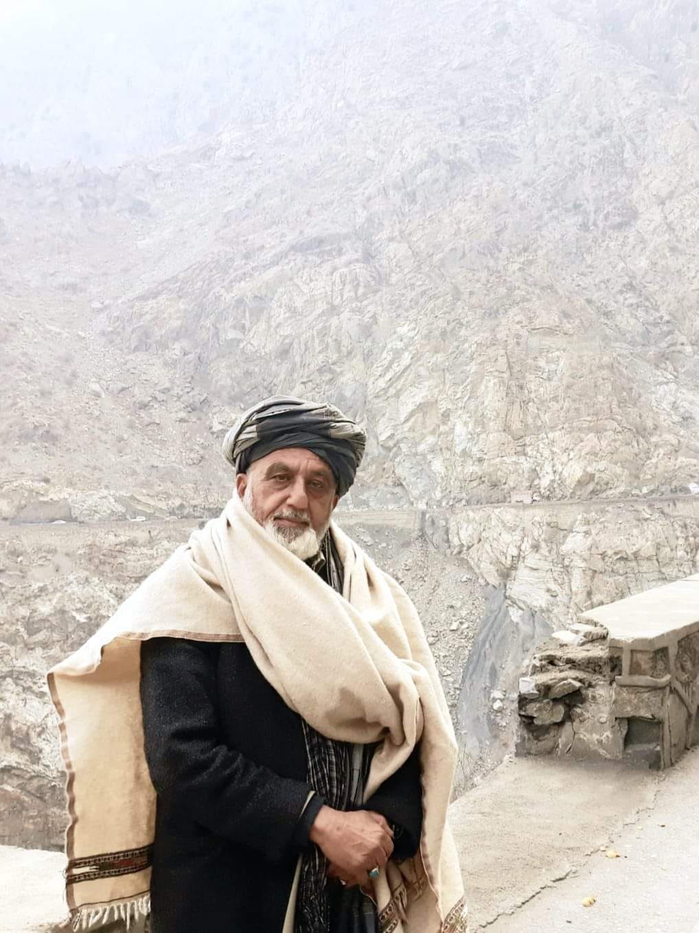 عبدالاحمد خاکسار، کمدین شناخته‌شده افغانستان درگذشت