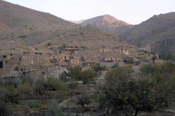 Taliban Flogs Two People In Public In Maidan Wardak