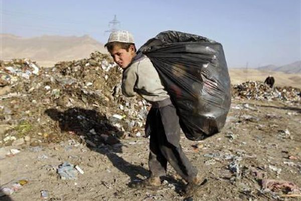 صندوق نجات کودکان: بیش از یک سوم از کودکان افغان از زمان تسلط طالبان وادار به کار شدهاند