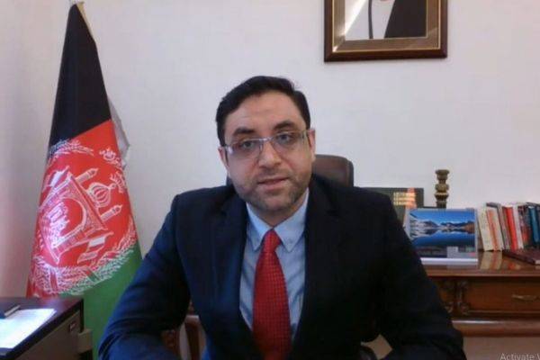په هند کې د جمهوریت وروستی سفیر فرید ماموندزی کابل ته ستون شوی