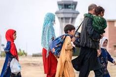 د ایران د کورنیو چارو وزارت: ناقانونه افغان کډوال له بېرته ستنېدو پرته بله چاره نه لري