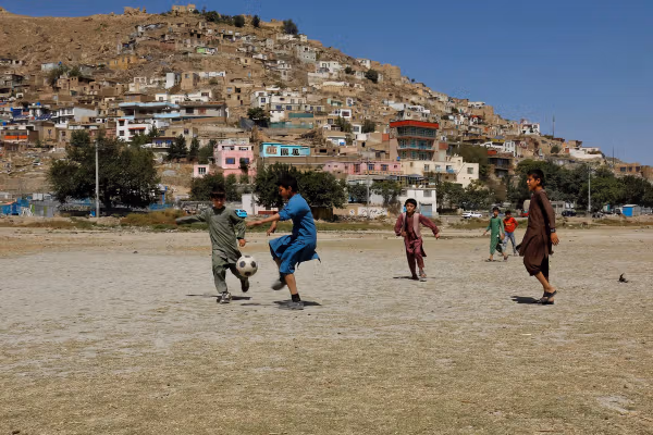 بریتانیا د ماشومانو د خوارځواکۍ د مخنیوی لپاره له افغانستان سره ۸ میلیون پونډه مرسته وکړه