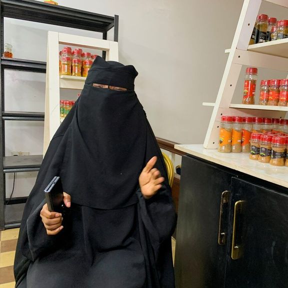 رهبر حزب محافظهکار بریتانیا خواستار ممنوعیت پوشیدن نقاب در محیط کار شد