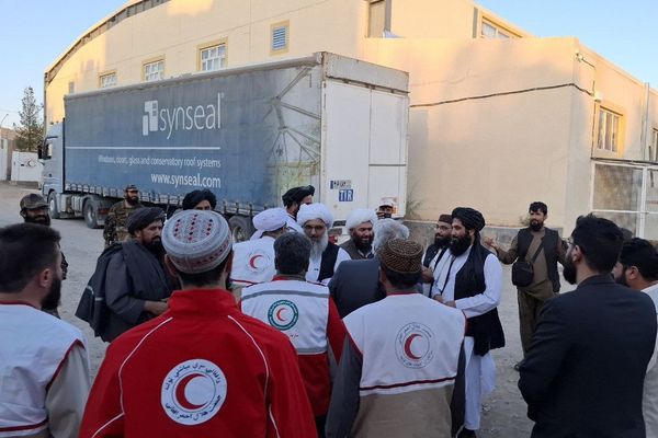 ایران یک محموله کمک بشردوستانه دیگر را به طالبان تحویل داد