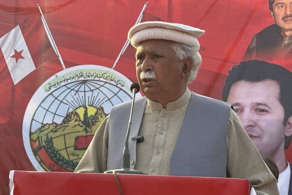 د پښتونخوا نشنل عوامي ګوند: طالبان له ژور ملي مشروعیتي کړکېچ سره مخ دي