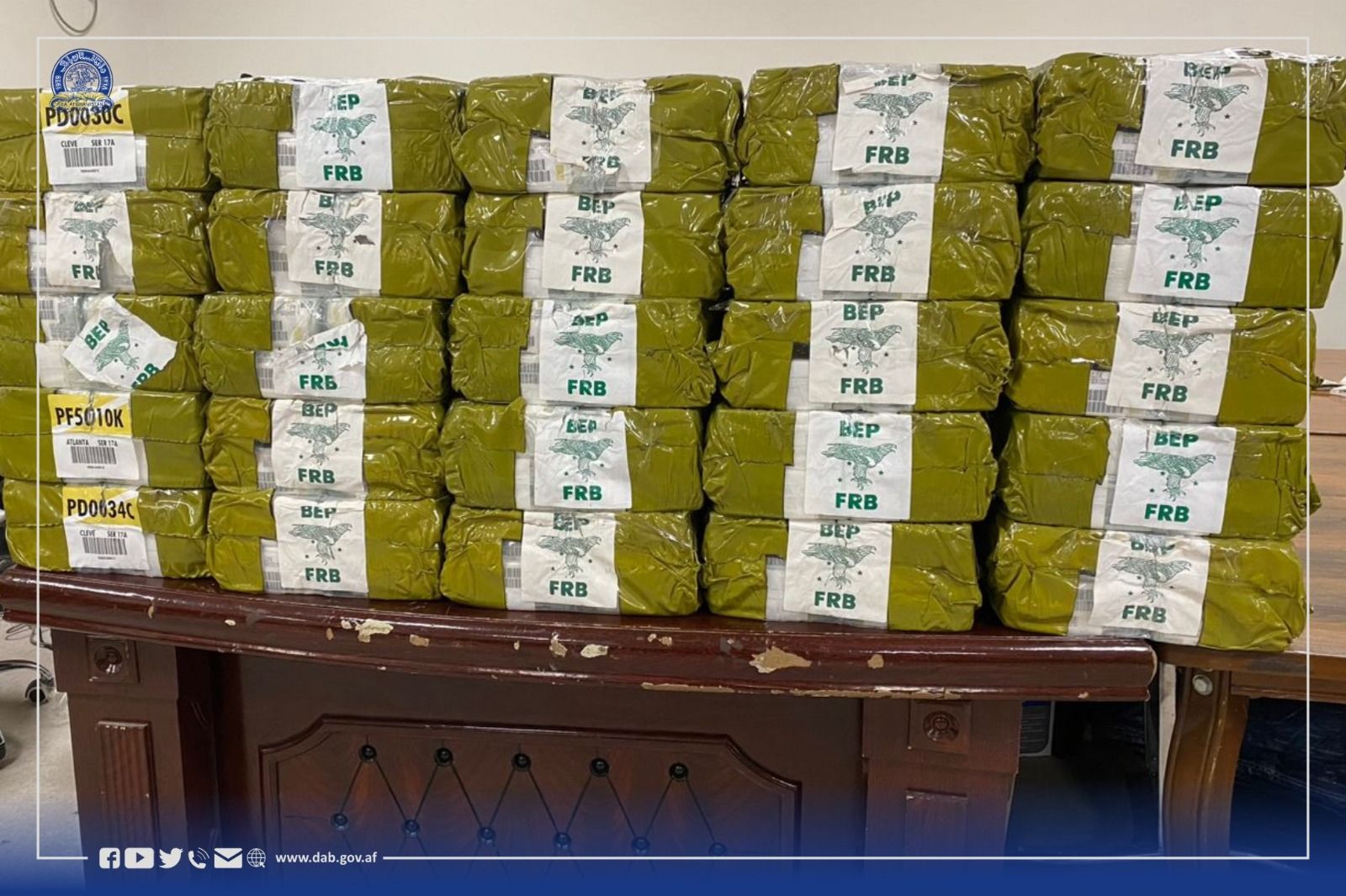 ۸۰ میلیون در دو روز؛ گروه طالبان از رسیدن یک محموله دیگر ۴۰ میلیون دالری خبر داد