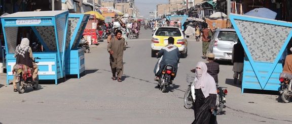 د کندهار هرات بازار، هغه غرفې، چې د طالبانو ښاروالۍ يې د خپلو عوايدو لپاره جوړوي