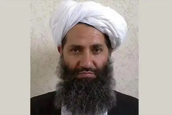 رهبر طالبان: مسئولان به مردم ظلم نکنند، نظام شرعی را حفظ کنیم