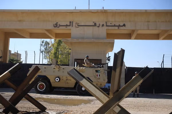 هشدار هشت کشور اسلامی به قصد احتمالی اسرائیل برای انتقال ساکنان نوار غزه