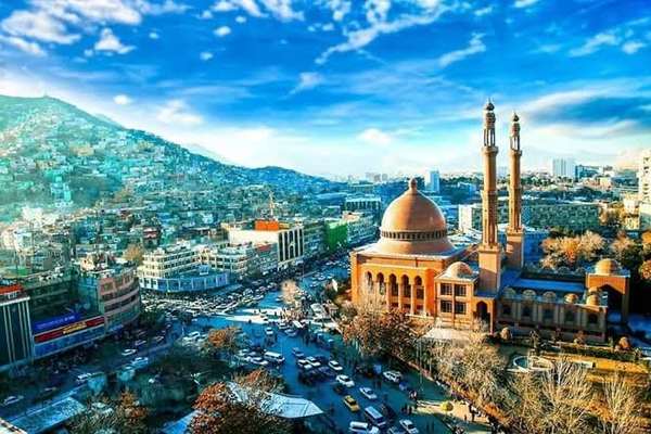سرچینې: کابل کې د نامشروع اړیکو په تور نیول شوی د طالبانو استخباراتي چارواکی بېرته خوشې شو