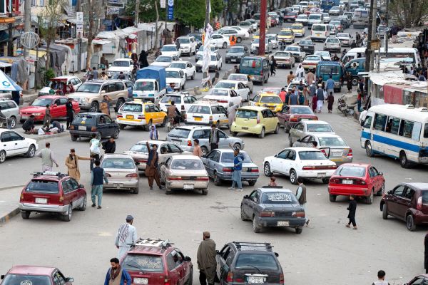 طالبان د افغانستان خلاف لاس موټرو شټرینګونه بدلوي