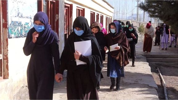 د امریکا د مرستو د ځنډولو پرېکړې په افغانستان کې د نجونو پټ ښوونځي زیانمن کړي