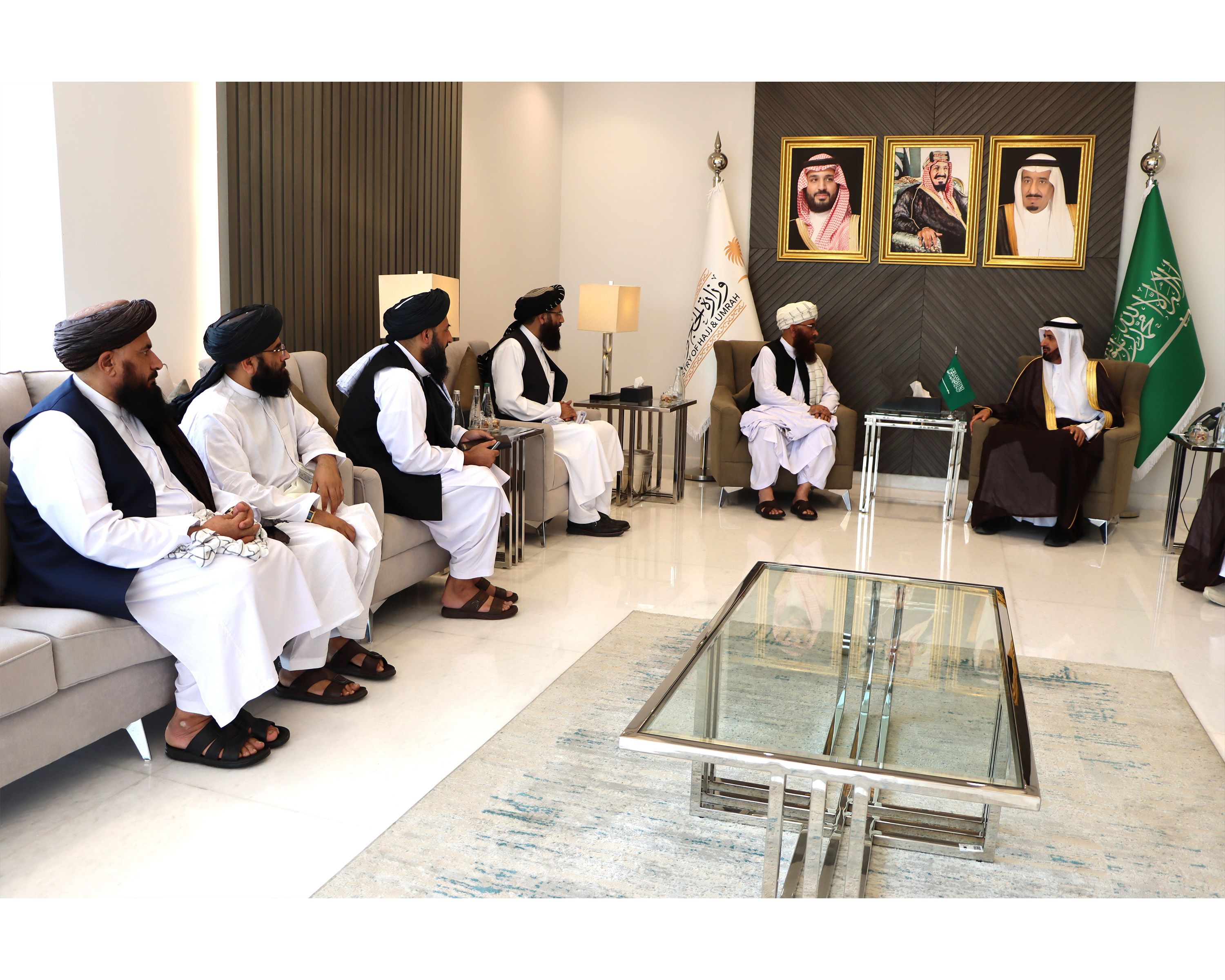 طالبانو له سعودي عربستان نه د افغان حاجیانو د ونډې ډېرولو غوښتنه کړې 