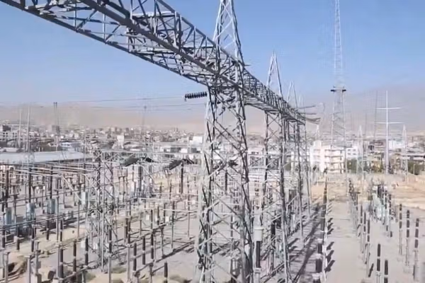 د طالبانو برېښنا شرکت: په افغانستان کې د کاسا ۱۰۰۰ پروژې چارې ۸۰ سلنه بشپړې شوې دي