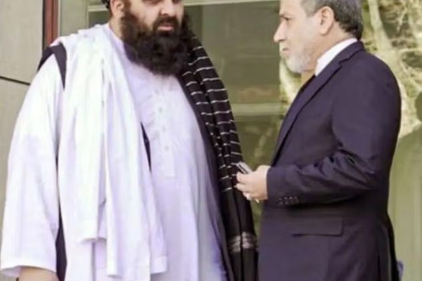 طالبان تدين الهجوم على إيران