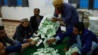 شننه؛ د پاکستان د ټولټاکنو پایلو او روان کړکېچ ته یوه کتنه