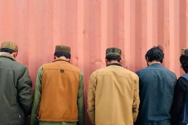 طالبان: په ننګرهار کې مو د نشه یي توکو د قاچاق په تور ۵ کسان نیولي
