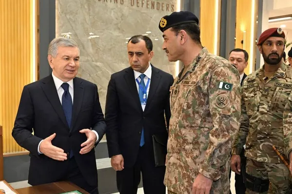 ناظران میگویند درگیری پاکستان و طالبان آسیای مرکزی را ناامید کرده است