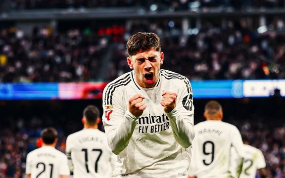 رئال مادرید ۴-۲ سویا؛ کهکشانیها با یک بازی کمتر و دو امتیاز بیشتر، جای بارسلونا را گرفتند