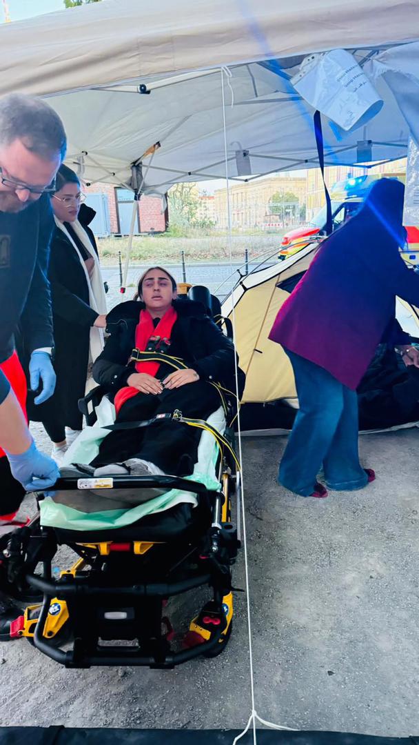 یک فعال حقوق دگرباشان جنسی در آلمان پس از یک هفته اعتصاب غذا به بیمارستان منتقل شد