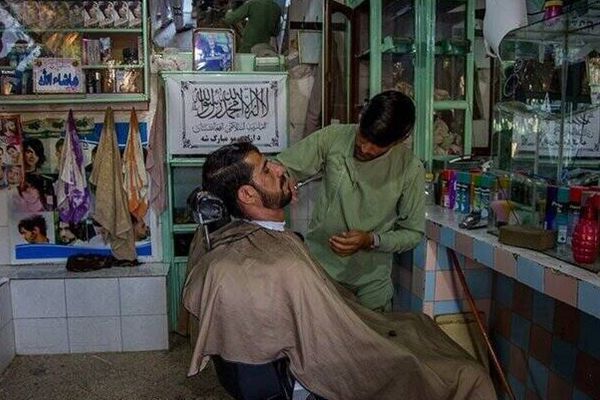 ماموران امر به معروف طالبان نظارت بر تراشیدن ریش مردان را تشدید کردهاند