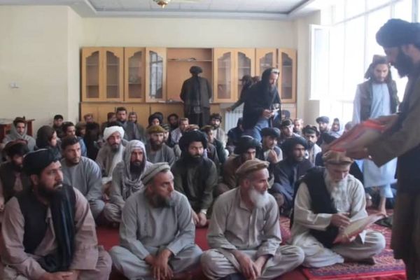 طالبانو د پنجشېر امنیه قوماندانۍ دننه مدرسه جوړه کړې