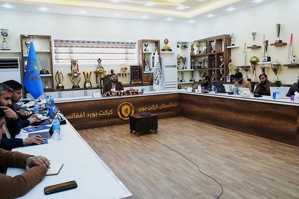 محدودیت تازه در کریکت؛ بازیکنان افغانستان فقط در سه لیگ خارجی میتوانند بازی کنند