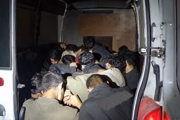بلغاریا ۳۵ پناهجوی افغان را بازداشت کرد
